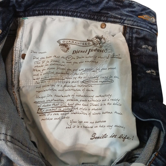 Diesel Larkee Men's Buttonfly Relaxed Fit Jeans Med Wash Mid Rise Size 31 - Picture 9 of 10